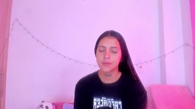 Abby roussee online show from November 7, 1:38 pm