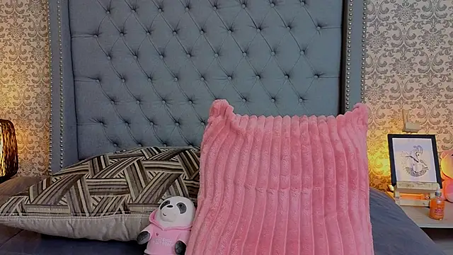 Abby roussee online show from February 3, 12:10 am