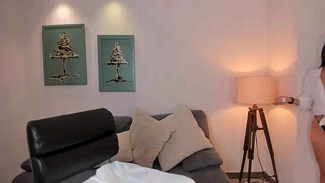 VeronicaBlue online show from November 1, 11:14 am