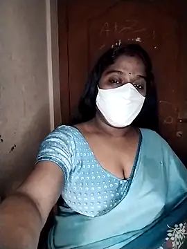 Snapshot of Megha_21 chatting on October 28, 6:03 pm Megha 21 online show from October 28, 6:03 pm