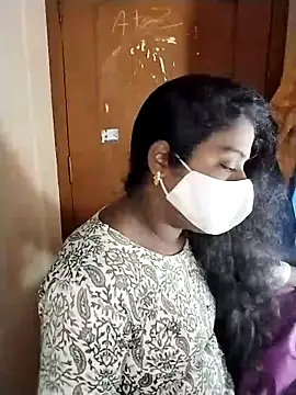 Snapshot of Megha_21 chatting on October 27, 5:25 am Megha 21 online show from October 27, 5:25 am