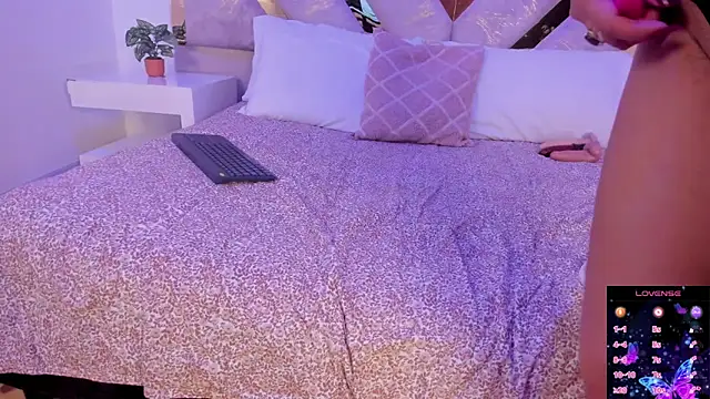 Marianee Rousse online show from September 10, 10:43 pm