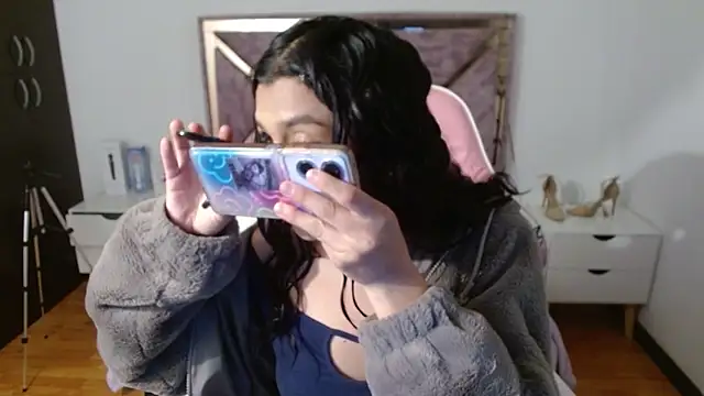 eilynro online show from September 14, 1:14 am