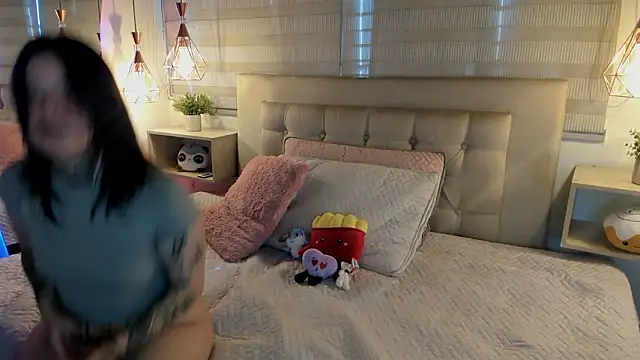 Kaliykatie online show from February 12, 7:04 pm