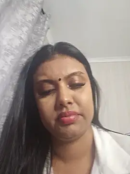 Indian GlowingMiax online show from November 15, 5:41 am