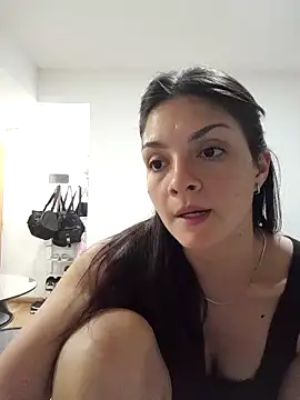 Danielaeliana online show from November 14, 2:22 am