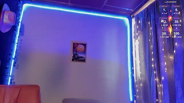 lucymagical1 online show from March 3, 1:50 pm