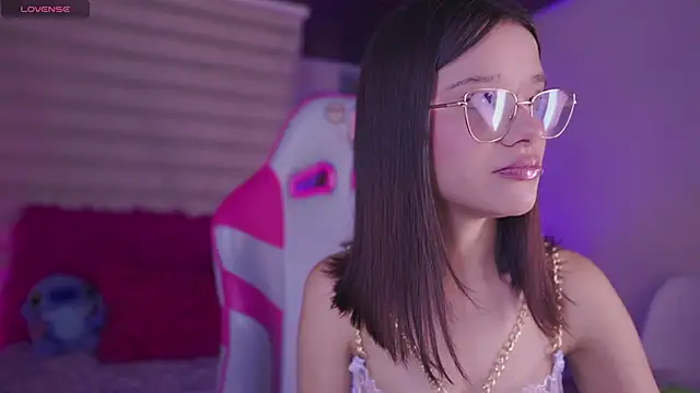 Lana Dreams  online show from January 16, 1:12 am