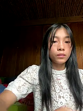 EmLy02 online show from October 6, 9:59 am