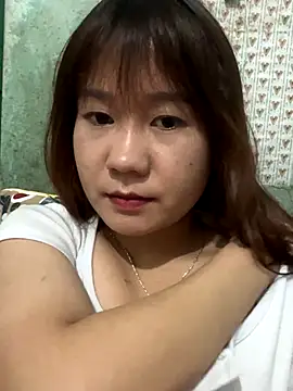 qinejr37 online show from December 17, 2:17 am