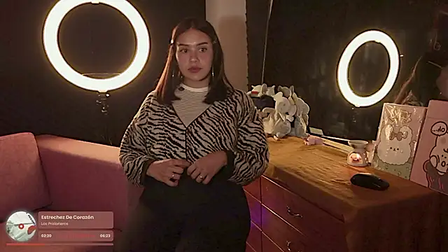 Snapshot of gigifontaine__ chatting on September 29, 10:26 pm gigifontaine   online show from September 29, 10:26 pm