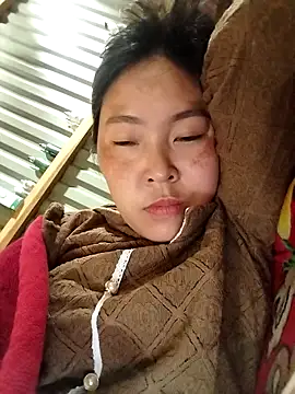 Snapshot of vivi_cute chatting on October 23, 6:30 am vivi cute online show from October 23, 6:30 am