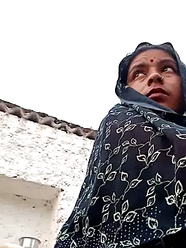 Mohini-xx online show from November 10, 1:11 am