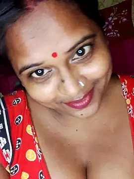 Snapshot of Hot-Show2 chatting on October 8, 5:28 pm Hot-Show2 online show from October 8, 5:28 pm