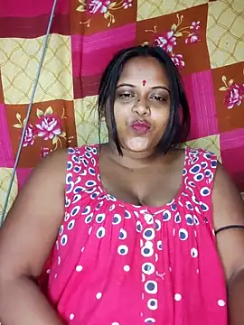 Snapshot of Hot-Show2 chatting on October 19, 4:20 pm Hot-Show2 online show from October 19, 4:20 pm