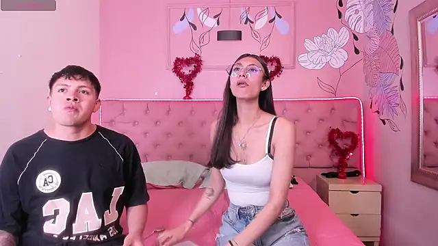 Ethan N Abby online show from September 29, 8:03 pm