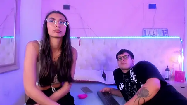 Ethan N Abby online show from February 21, 12:28 pm