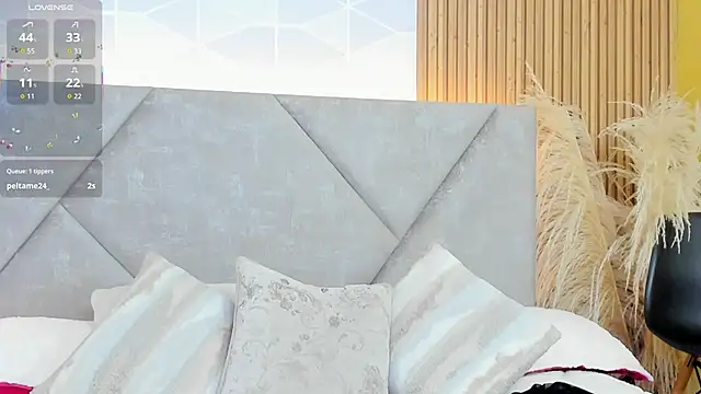 Brunnette Sensation online show from September 26, 7:33 pm