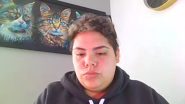 Hailey Curvy online show from October 9, 7:07 pm