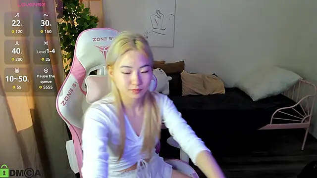 Aisi 18 online show from September 25, 6:45 am