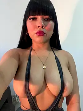 BrendaCrean online show from October 27, 12:01 pm