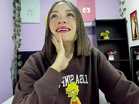 Tammy Thompson  online show from October 10, 1:27 pm