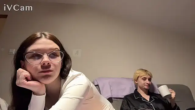 LaVostraDorothy online show from February 11, 8:43 pm