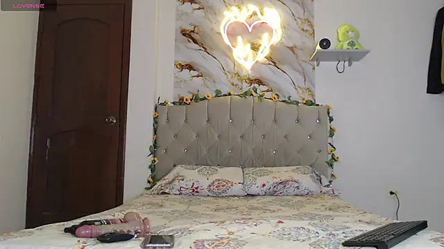 rossie evans online show from October 30, 1:34 pm