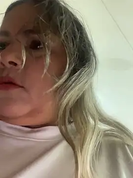 Lucy Milf 474 online show from December 22, 11:57 am