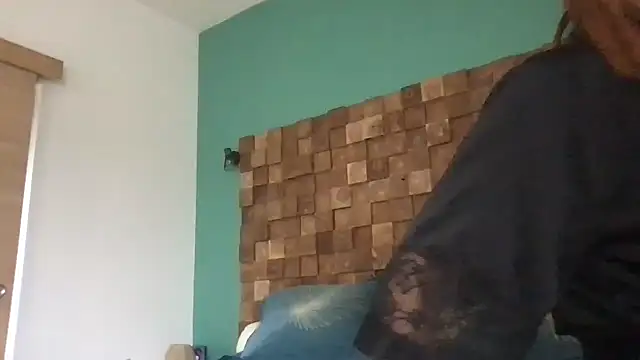 AmyStone   online show from October 28, 9:15 am