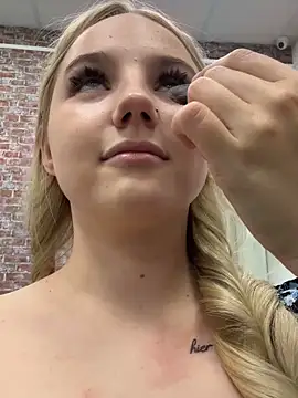 Sky Cutie online show from October 10, 4:28 am