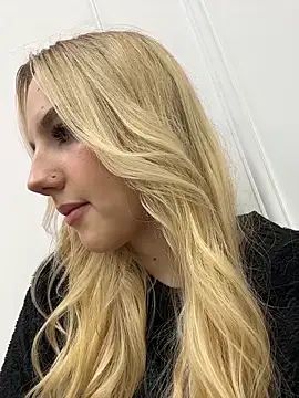 Sky Cutie online show from November 27, 4:26 am