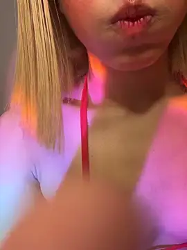 SweetBunnyGF online show from February 15, 12:02 am