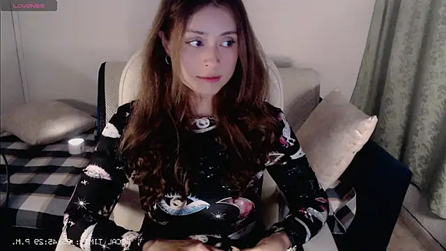 Flor3citarockera online show from October 13, 10:45 pm