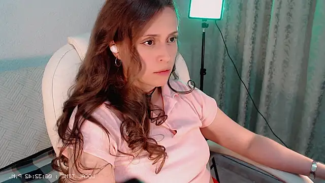 Flor3citarockera online show from December 15, 11:32 pm