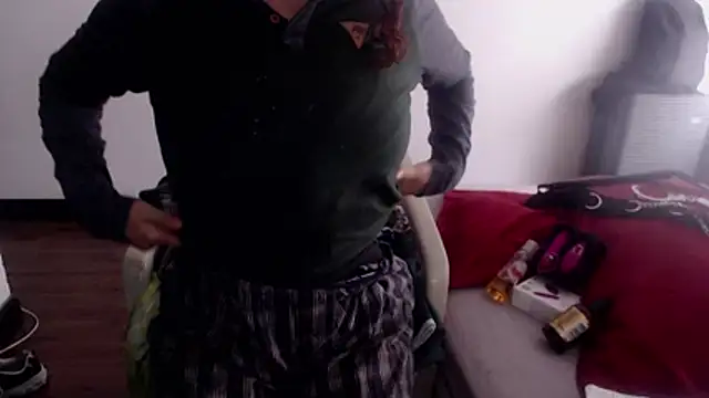 fenix colette online show from December 19, 9:07 pm