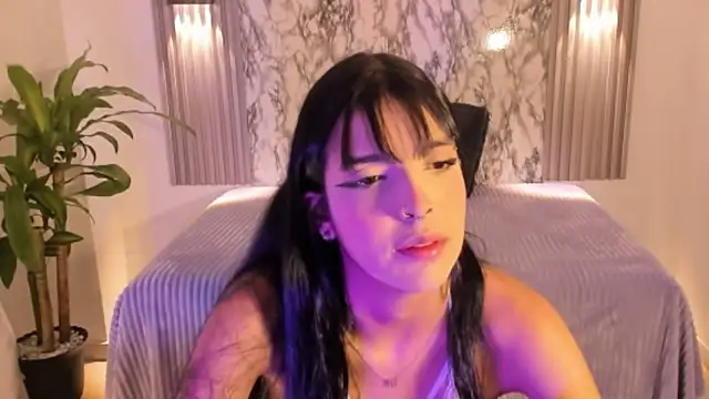 ChloeeMason online show from November 15, 11:11 am