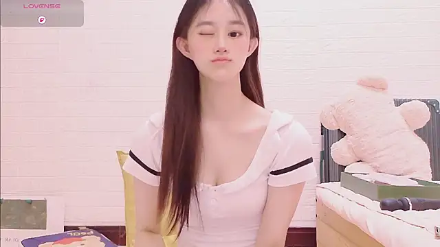 marina-cutegirll online show from February 20, 1:48 am