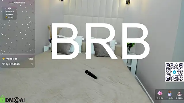 Adeline Perle online show from September 25, 3:05 am