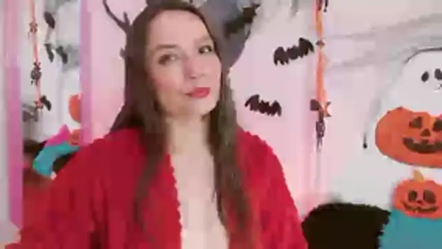 danna 888 online show from October 25, 8:59 pm