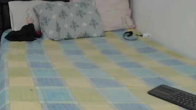 zoe stp latina online show from November 27, 7:17 pm