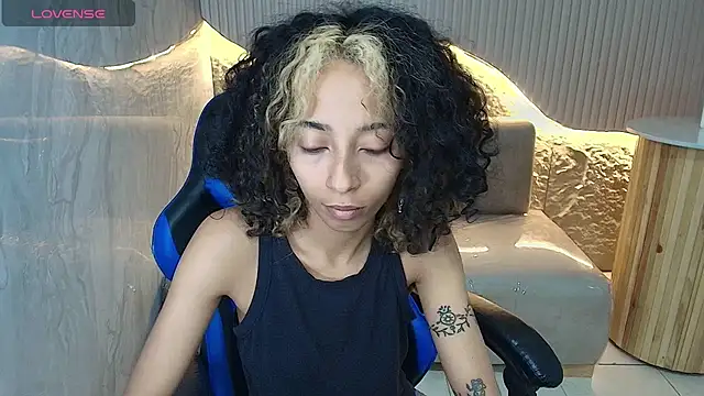 Agnis ink r online show from November 7, 1:06 pm