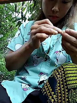 Ngocmi909 online show from October 28, 9:48 am