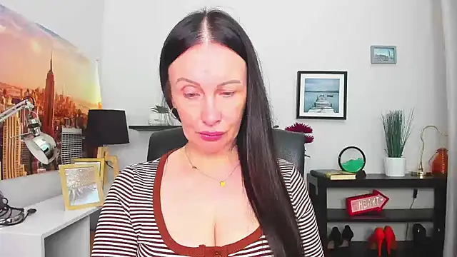 Velvet Jasmine online show from September 26, 6:00 am