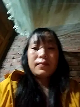 miss-su online show from November 13, 5:23 pm