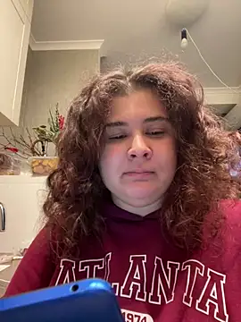 AliceCurlyX online show from December 3, 3:58 pm