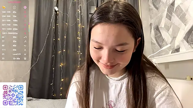 KiraVelvet online show from December 14, 5:08 pm