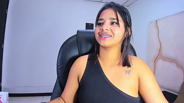 ScarletDoll online show from November 23, 4:15 am