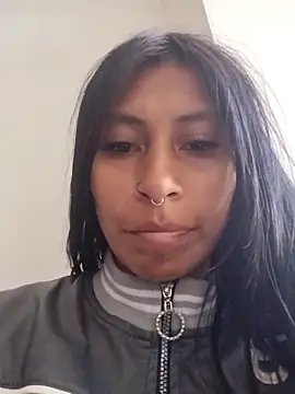 Pocahontas tw online show from February 9, 9:06 pm