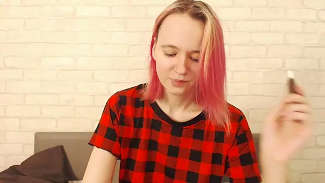 Ericha Stone online show from November 21, 1:40 am